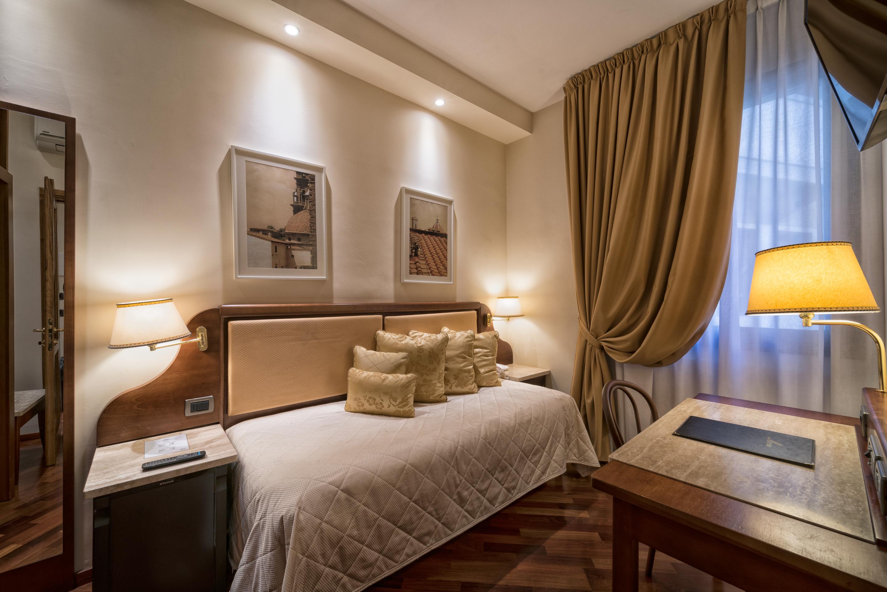 Hotel Pitti Palace Al Ponte Vecchio Florencia