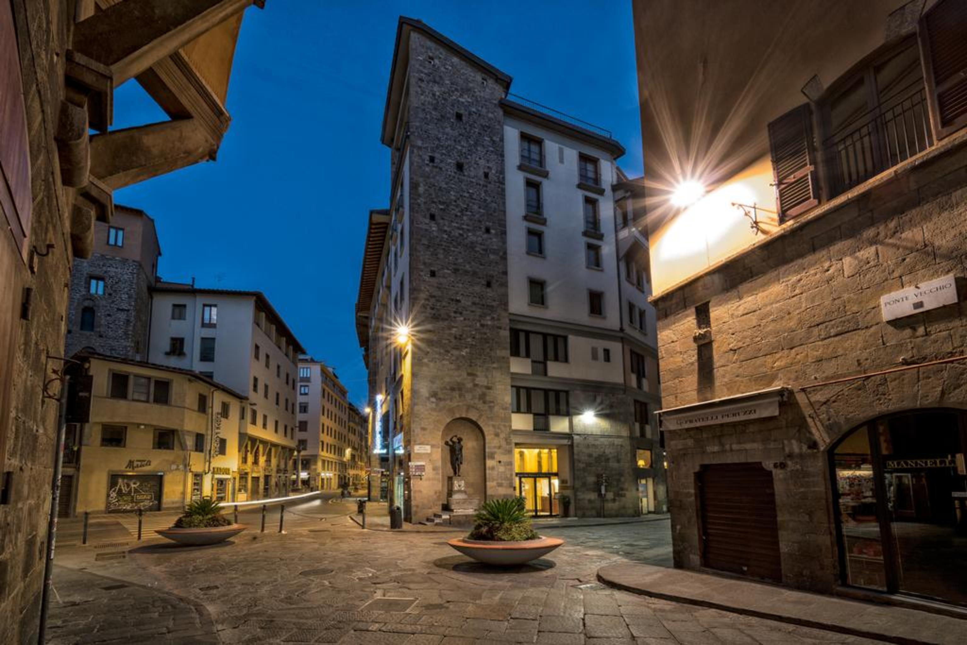 Pitti Palace Al Ponte Vecchio Hotel Florencia
