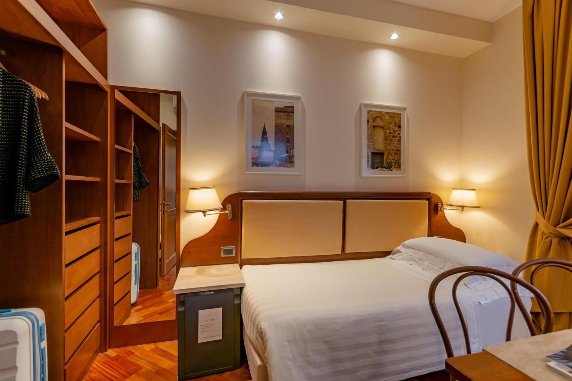 Hotel Pitti Palace Al Ponte Vecchio Florencia